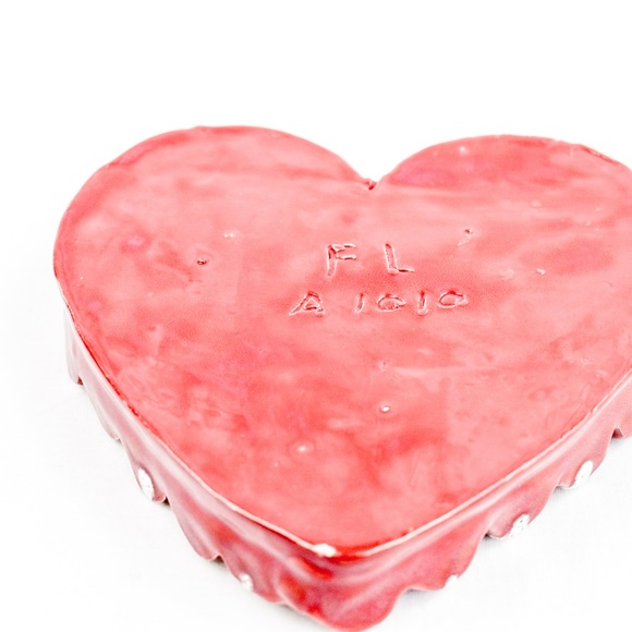 Heart shaped dish - Picture 3 of 3